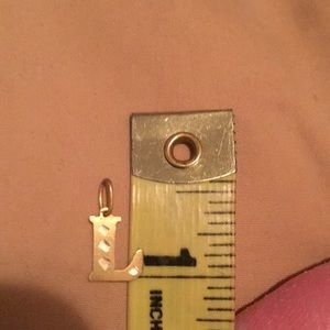 ⭐️Like New 14K Gold Letter Initial Pendant